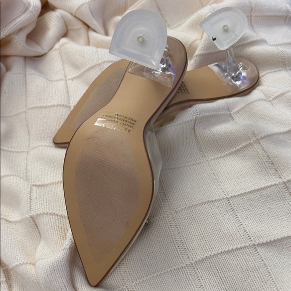 Lulus Light Nude Midnight Style Pointed Toe Heels Size 8.5 - Picture 4 of 4